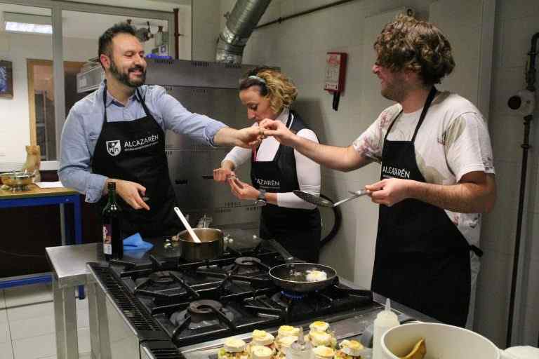 team building, un método de mejora de relaciones interpersonales