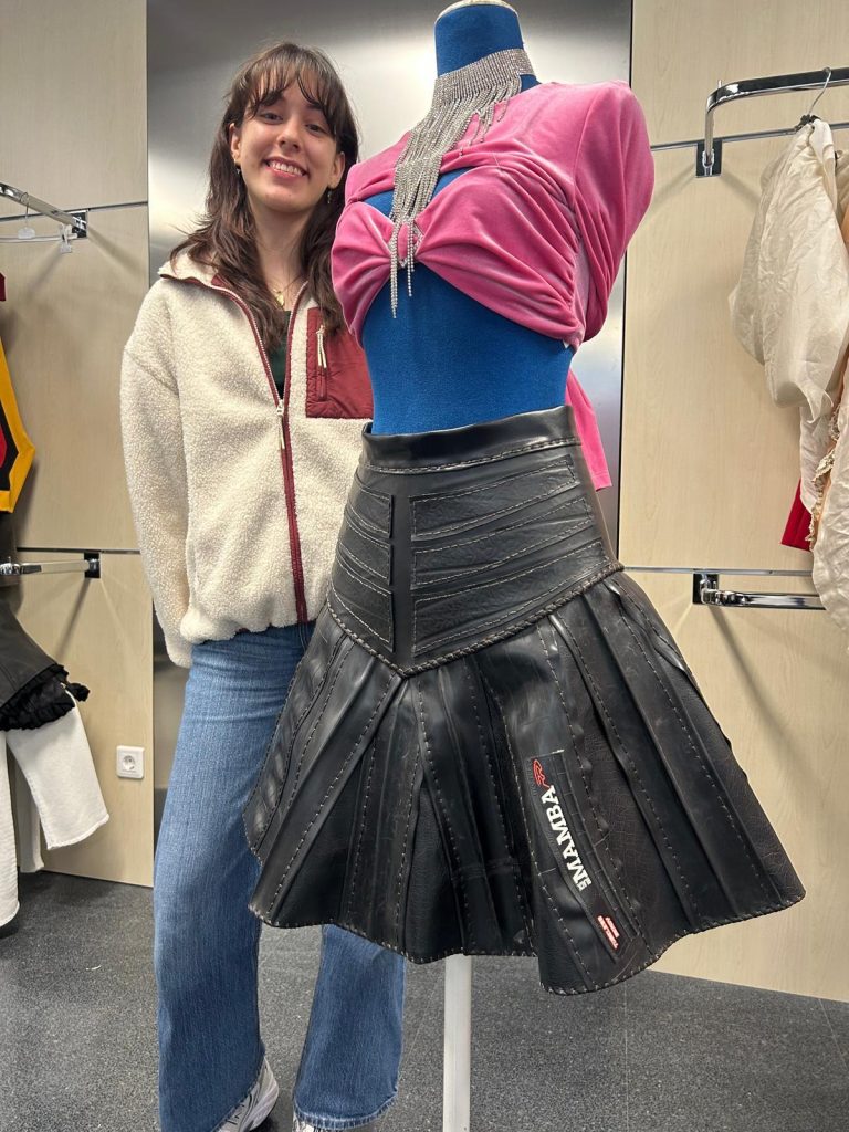 faldas-materiales-inusuales (2)