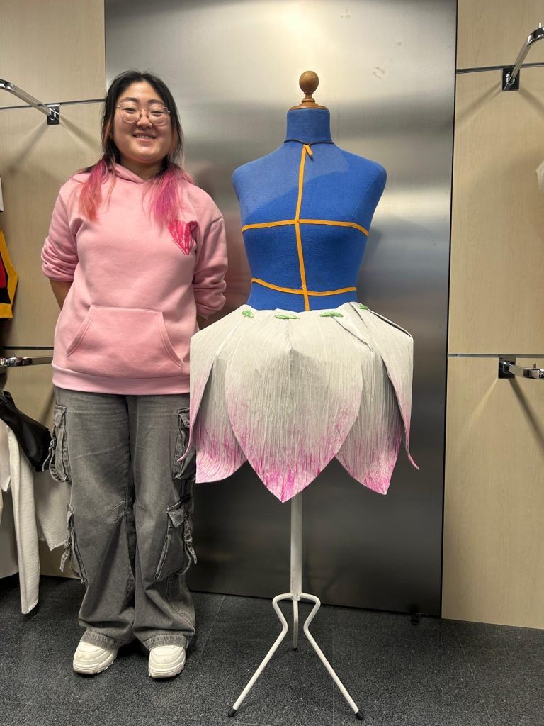 faldas-materiales-inusuales (9)